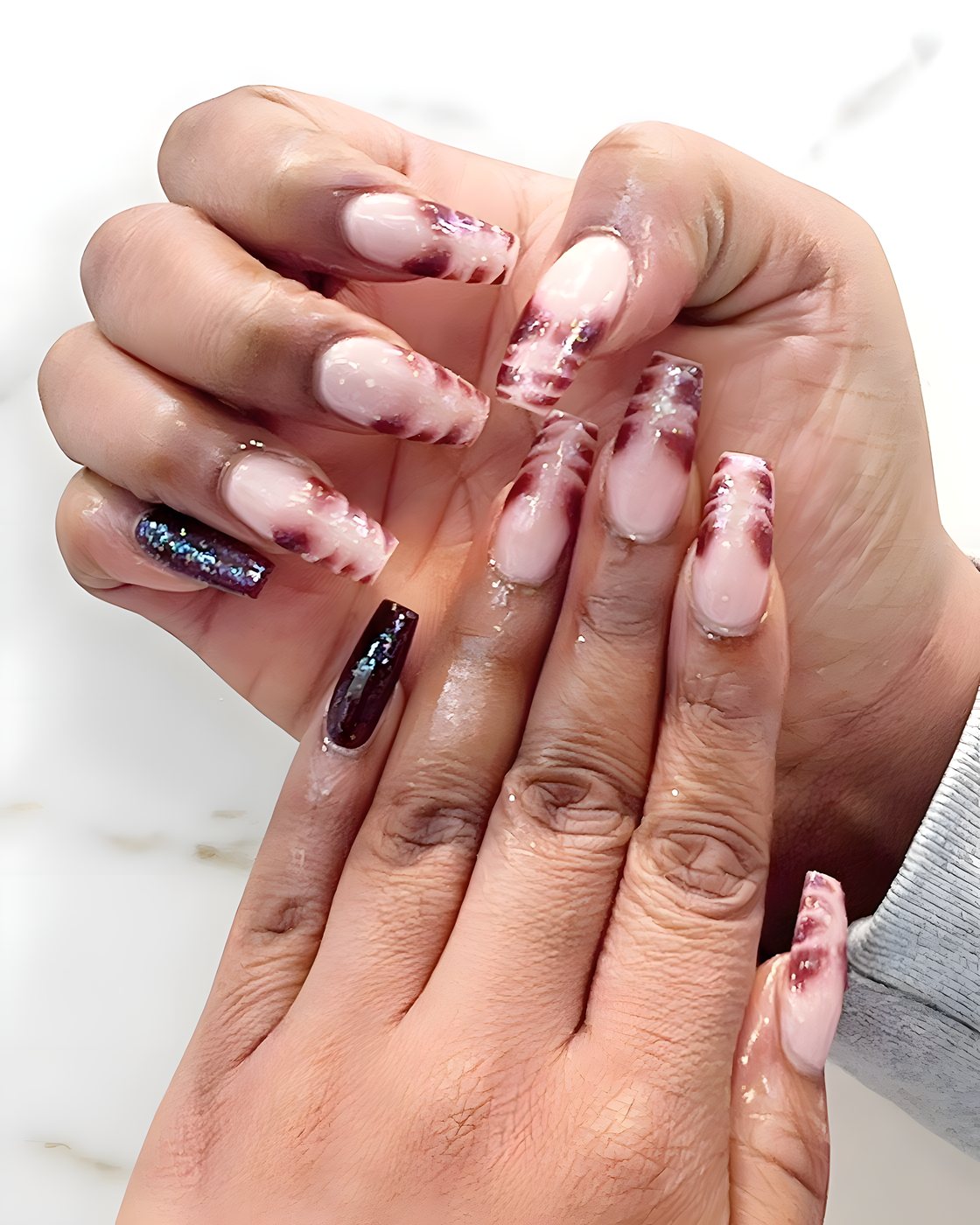 French tips with a marble detail